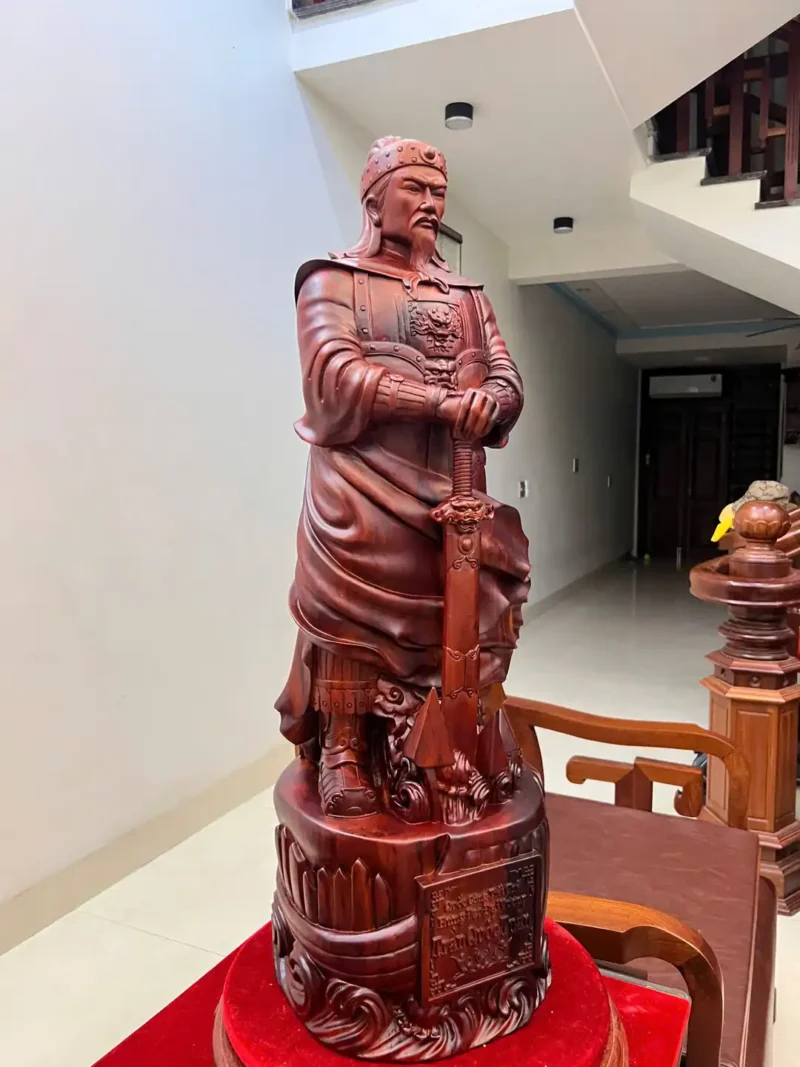 tran-quoc-tuan-G5920-5 Tượng Trần Quốc Tuấn Gỗ Tử Đàn Liền Khối G5920