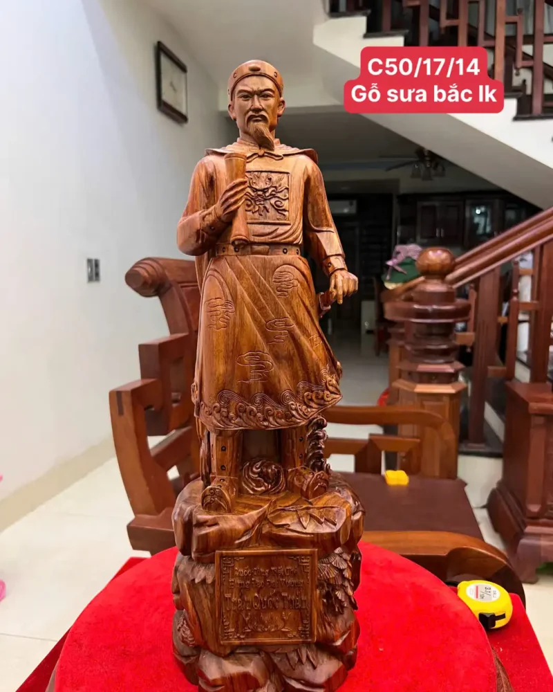 tran-quoc-tuan-G5969-1 Tượng Trần Quốc Tuấn Gỗ Sưa Bắc Liền Khối G5969