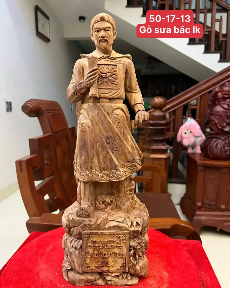 tran-quoc-tuan-G6159-1 Tượng Trần Quốc Tuấn Gỗ Xưa Đỏ Liền Khối Có Sơn G6159