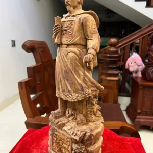 tran-quoc-tuan-G6159-3 Tượng Trần Quốc Tuấn Gỗ Xưa Đỏ Liền Khối Có Sơn G6159