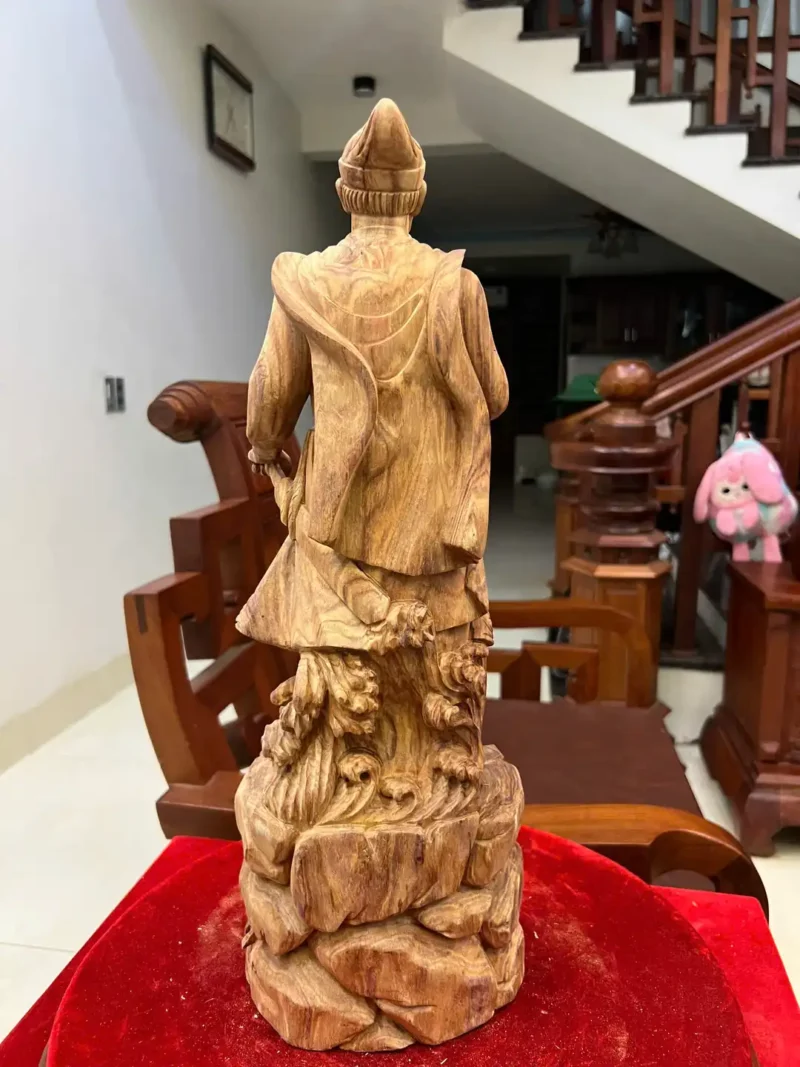 tran-quoc-tuan-G6159-6 Tượng Trần Quốc Tuấn Gỗ Xưa Đỏ Liền Khối Có Sơn G6159