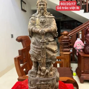 tran-quoc-tuan-G6212-1 Tượng Trần Quốc Tuấn Chống Kiếm Gỗ Trắc Đen Liền Khối Có Sơn G6212