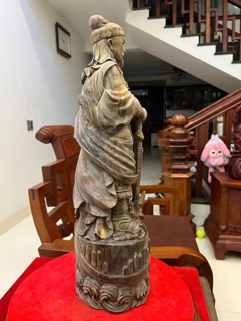 tran-quoc-tuan-G6212-5 Tượng Trần Quốc Tuấn Chống Kiếm Gỗ Trắc Đen Liền Khối Có Sơn G6212