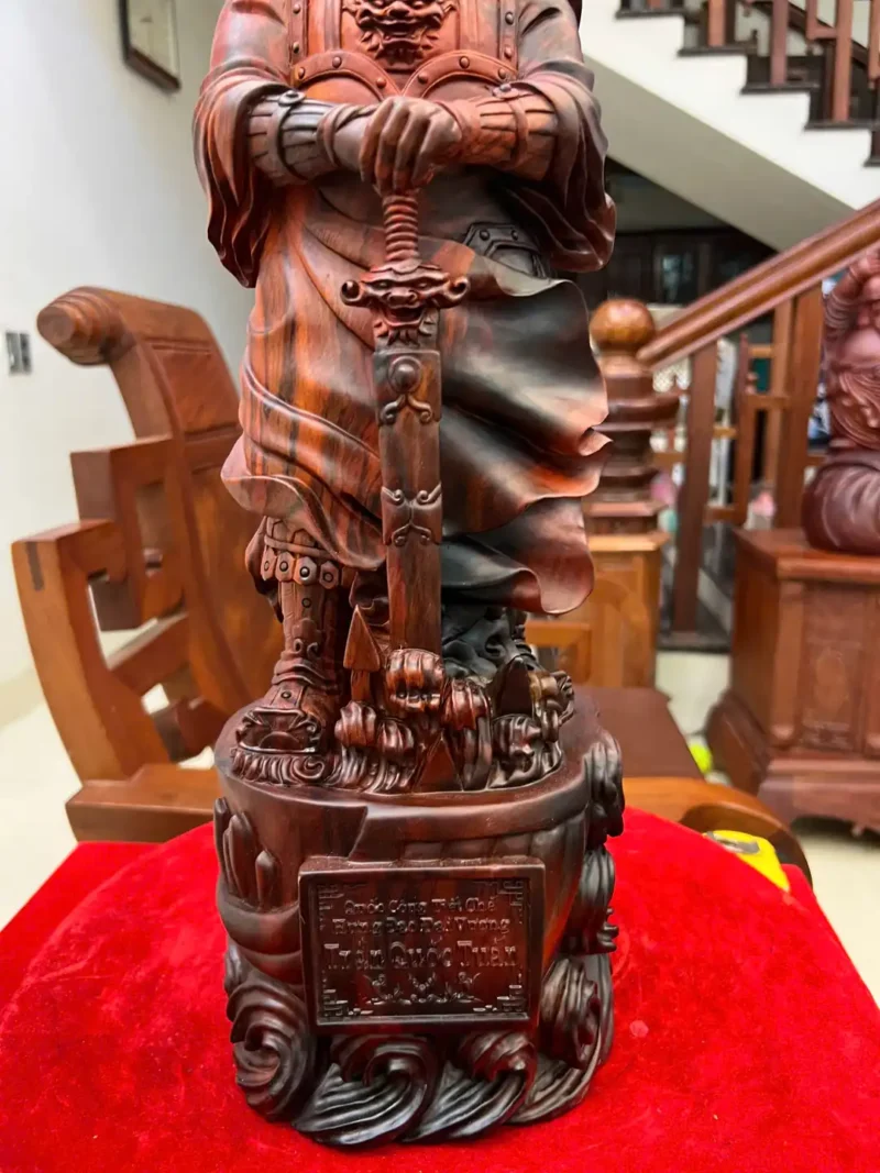 tran-quoc-tuan-G6272-6 Tượng Trần Quốc Tuấn Gỗ Trắc Việt Chất Gỗ Đỏ Đen Liền Khối Hàng Kỹ Sắc Nét G6272