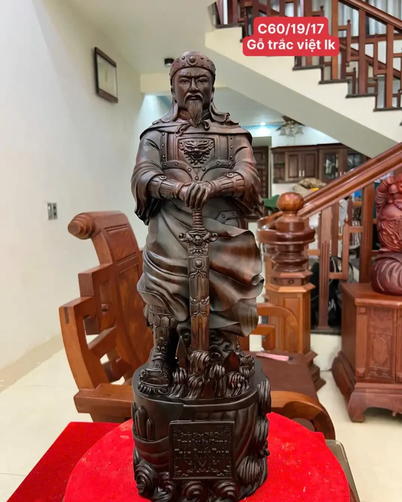 tran-quoc-tuan-G6341-1 Tượng Trần Quốc Tuấn Gỗ Trắc Việt Liền Khối G6341