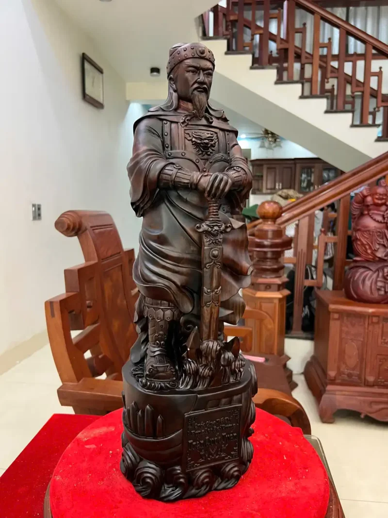 tran-quoc-tuan-G6341-4 Tượng Trần Quốc Tuấn Gỗ Trắc Việt Liền Khối G6341