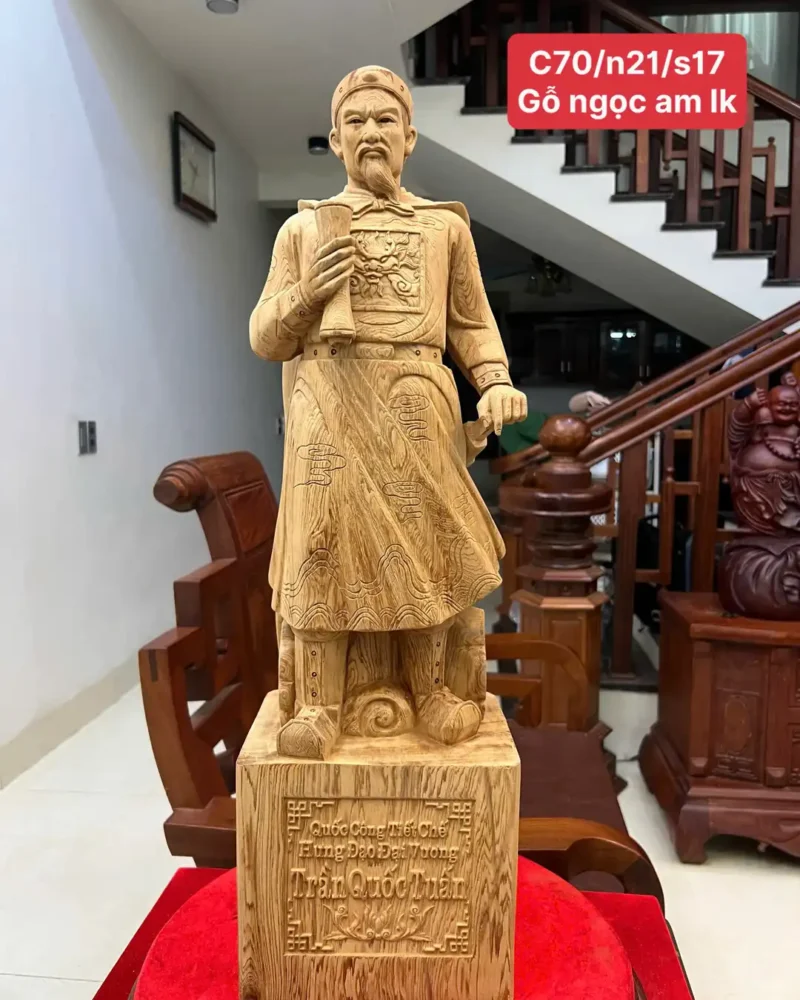 Tượng Trần Quốc Tuấn Gỗ Ngọc Am Liền Khối Có Sơn G6442