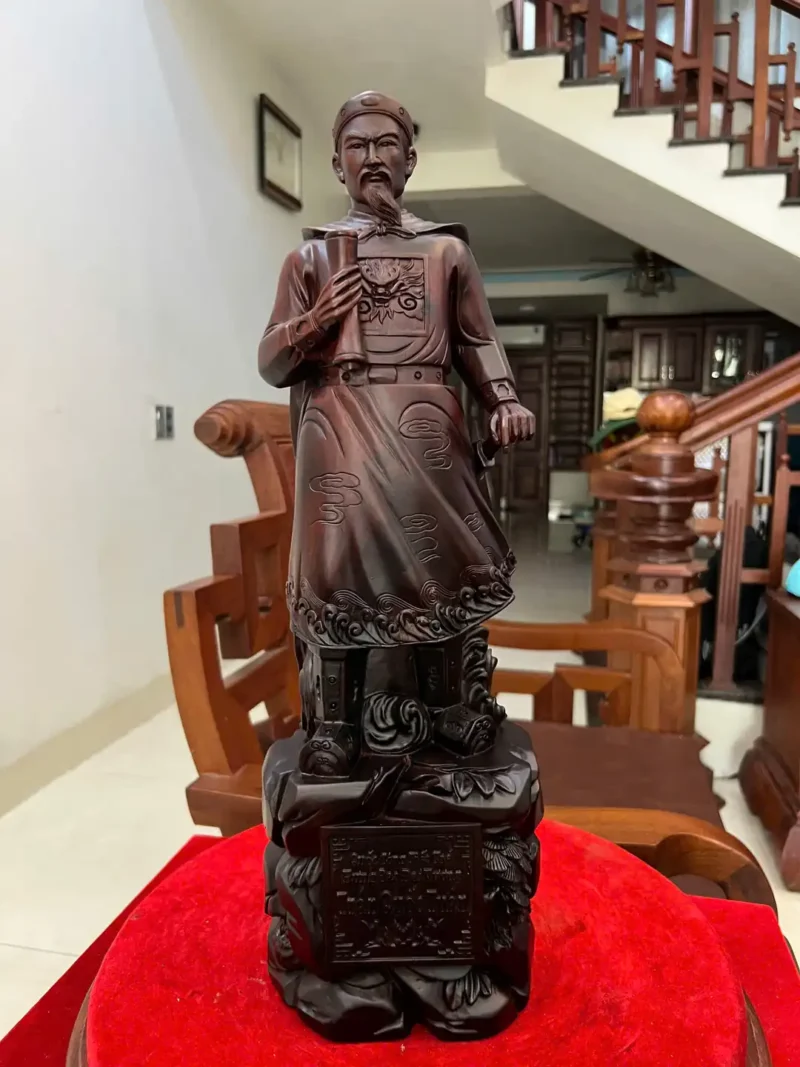 tran-quoc-tuan-G6445-2 Tượng Trần Quốc Tuấn Gỗ Tử Đàn Liền Khối G6445