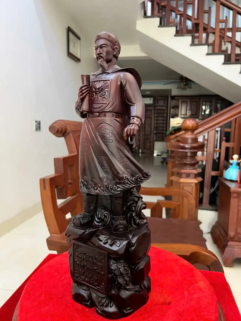 tran-quoc-tuan-G6445-3 Tượng Trần Quốc Tuấn Gỗ Tử Đàn Liền Khối G6445
