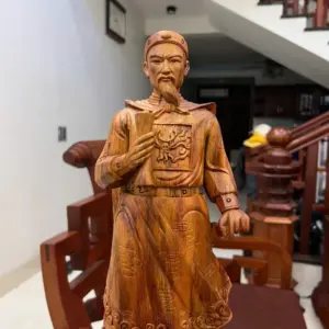 Tượng Trần Quốc Tuấn Gỗ Sưa Bắc Liền Khối G5140