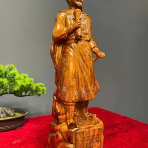 tran-quoc-tuan-go-sua-o-G5449-3 Tượng Trần Quốc Tuấn Gỗ Sưa Đỏ Bắc Liền Khối G5449