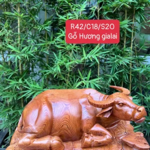 trau-nam-tien-G6295-1 Tượng Trâu Nằm Tiền Vàng Gỗ Hương Gia Lai Liền Khối G6295