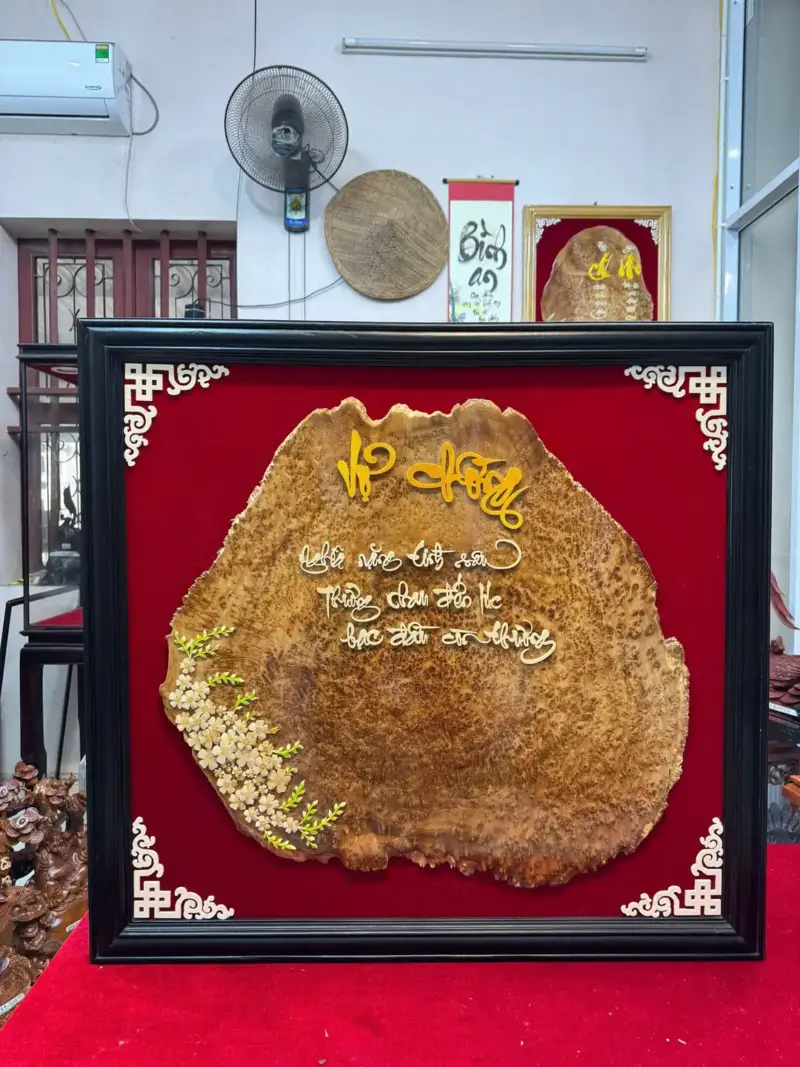 vo-chong-nghia-nang-tinh-sau-go-nu-ngoc-G5489-1 Tượng Vợ Chồng Nghĩa Nặng Tình Sâu Gỗ Nu Ngọc Am Liền Khối G5489