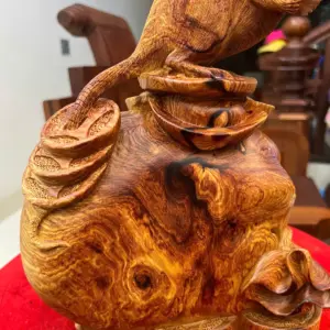 Tượng Gỗ Chuột Gỗ Cẩm Việt Siêu Vân Liền Khối 32 - 23 - 17