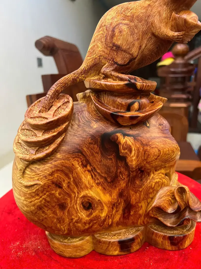 Tượng Gỗ Chuột Gỗ Cẩm Việt Siêu Vân Liền Khối 32 - 23 - 17