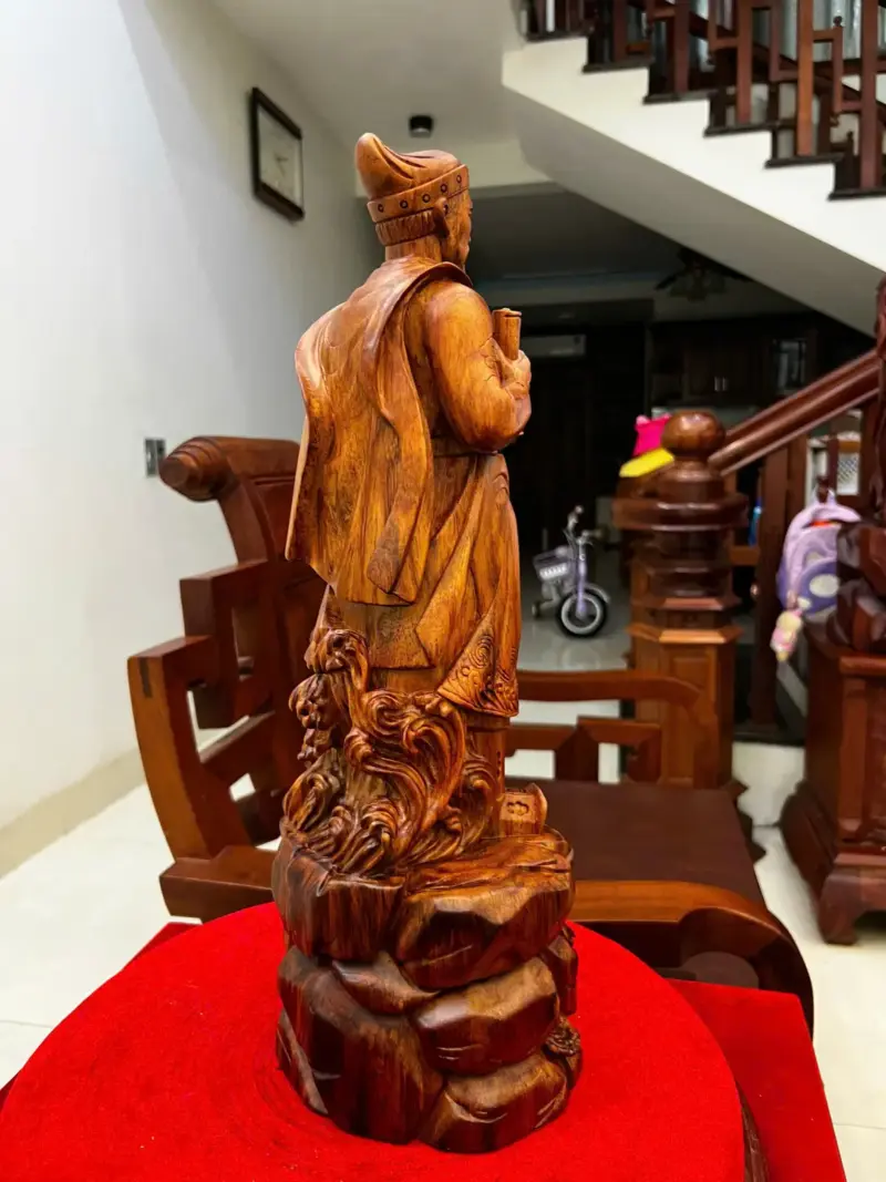 Tượng Gỗ Trần Quốc Tuấn Gỗ Sưa Bắc Liền Khối Mộc Đẹp Vân Tím 50 - 18 - 14