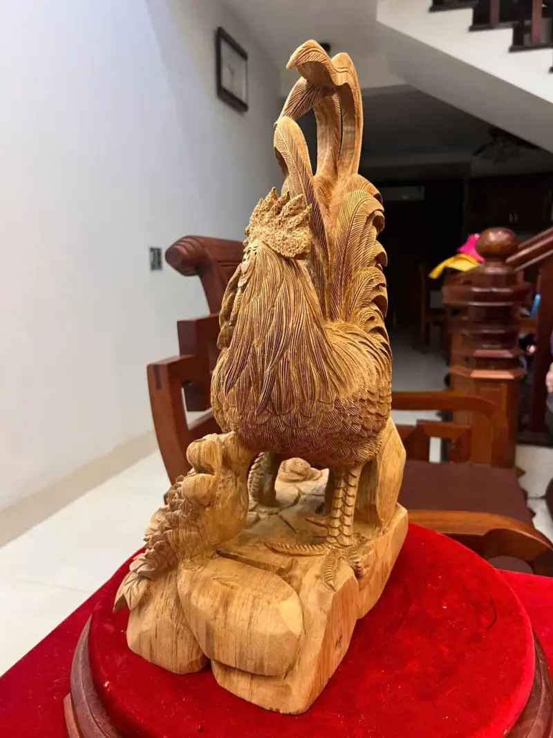 Tượng Gỗ Nhất Kê Gỗ Ngọc Am Liền Khối Gỗ Già Thơm 50 - 30 - 17