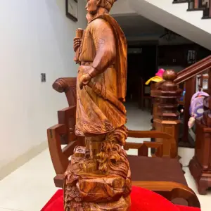 Tượng Gỗ Trần Quốc Tuấn Gỗ Sưa Bắc Liền Khối Vân Tím 60 - 19 - 16