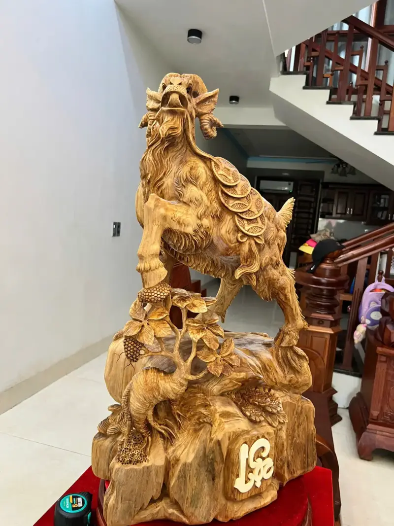 Tượng Gỗ Nhất Dê Gỗ Ngọc Am To Đẹp Gỗ Già Đang Lên Tuyết Liền Khối 76 - 46 - 22