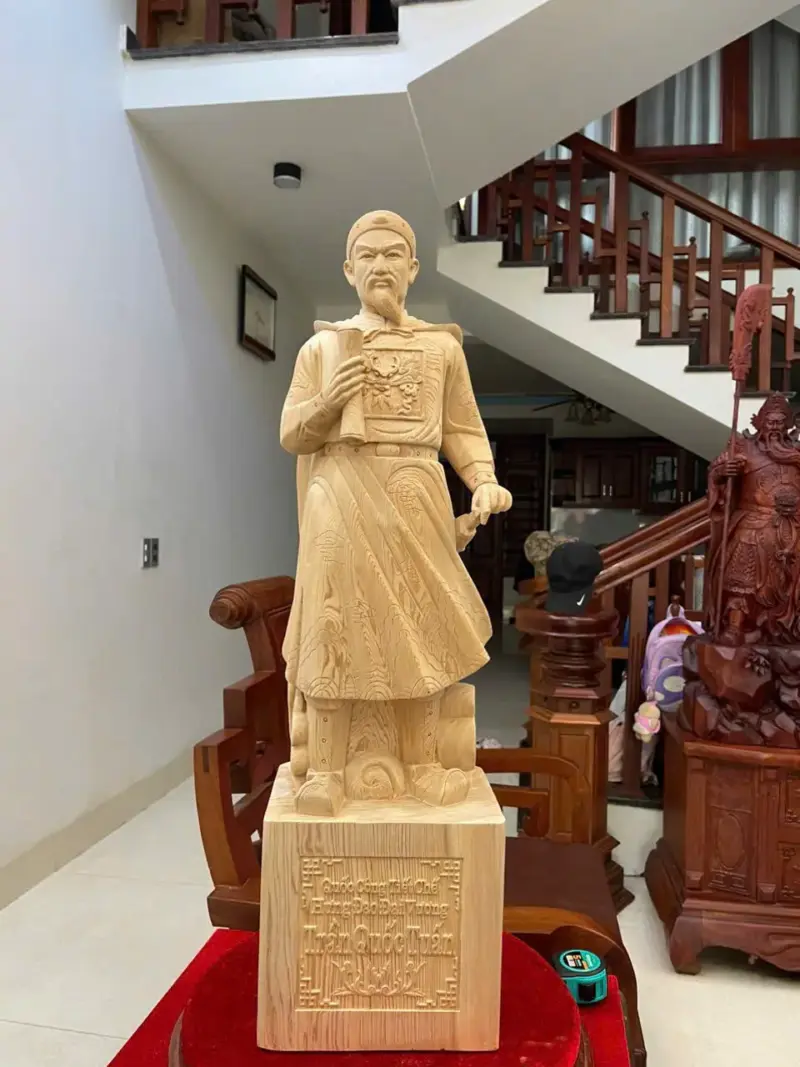 Tượng Gỗ Trần Quốc Tuấn Gỗ Ngọc Am Liền Khối 80 - 23 - 18