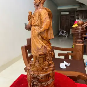 Tượng Gỗ Trần Quốc Tuấn Gỗ Sưa Bắc Liền Khối 50 - 16 - 14