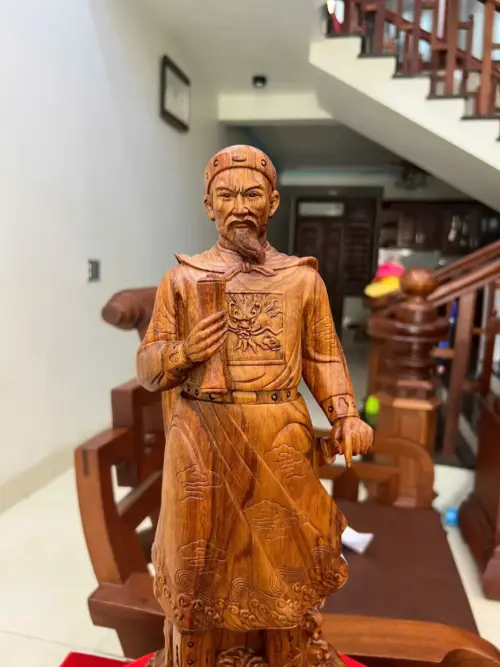 Tượng Gỗ Trần Quốc Tuấn Gỗ Sưa Bắc Liền Khối 50 - 16 - 14