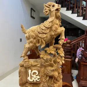 Tượng Gỗ Nhất Dê Gỗ Ngọc Am Liền Khối Gỗ Già Thơm 73 - 35 - 15