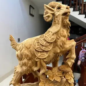 Tượng Gỗ Nhất Dê Gỗ Ngọc Am Liền Khối Gỗ Già Thơm 73 - 35 - 15