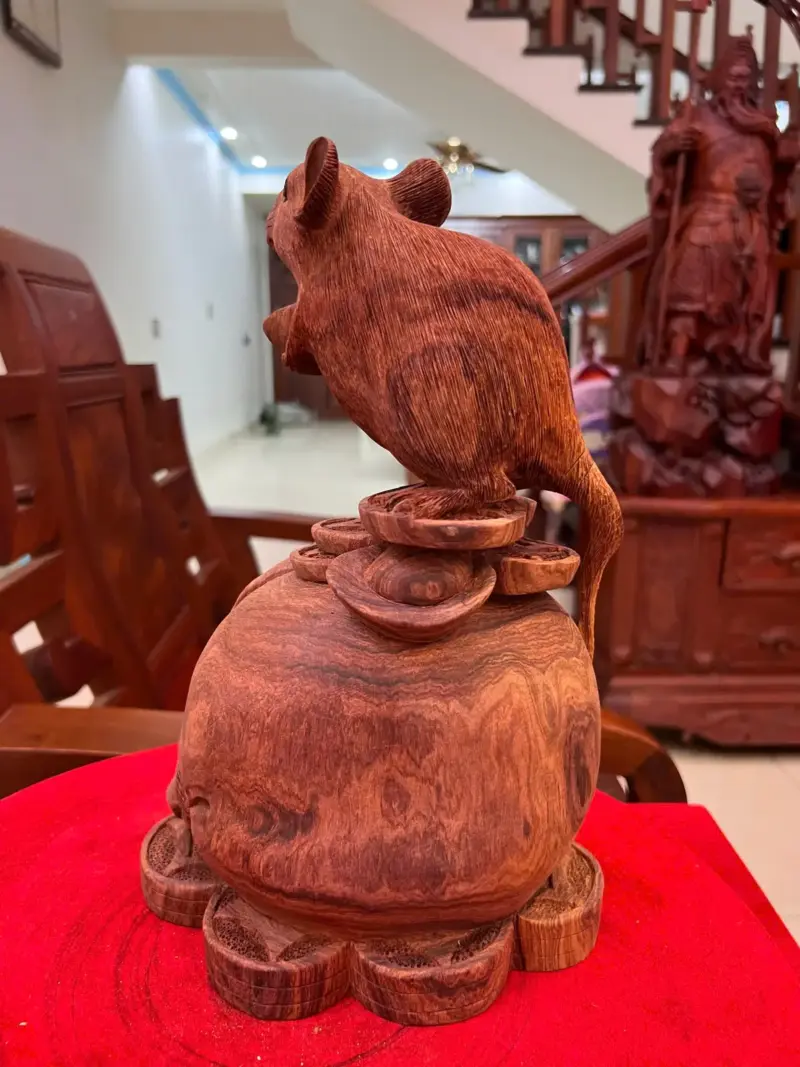 Tượng Gỗ Chuột Bê Vàng Gỗ Cẩm Việt Liền Khối (Mộc) 31 - 20 - 14