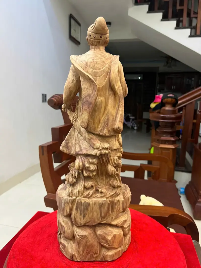 Tượng Gỗ Trần Quốc Tuấn Gỗ Sưa Bắc Liền Khối 50 - 18 - 14