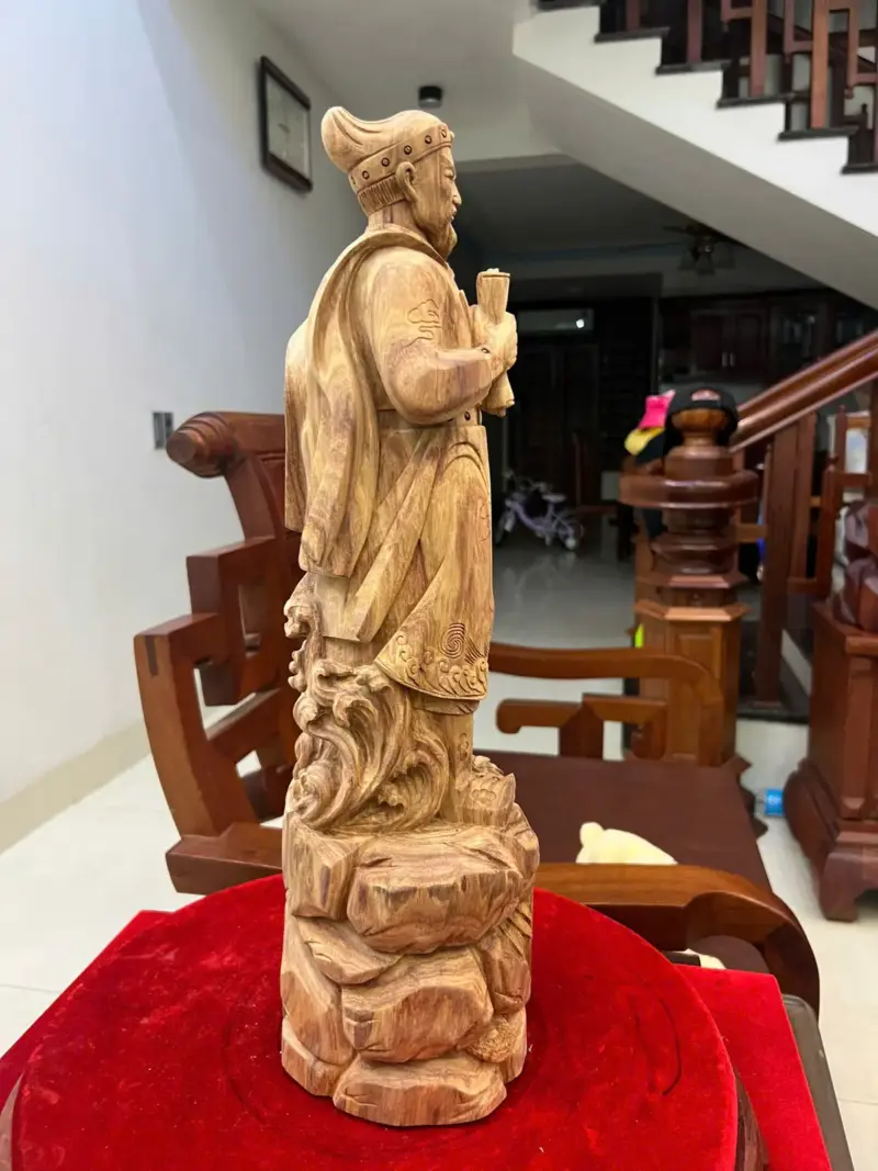 Tượng Gỗ Trần Quốc Tuấn Gỗ Sưa Bắc Liền Khối 50 - 18 - 14