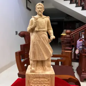 Tượng Gỗ Trần Quốc Tuấn Gỗ Ngọc Am Liền Khối 50 - 15 - 12