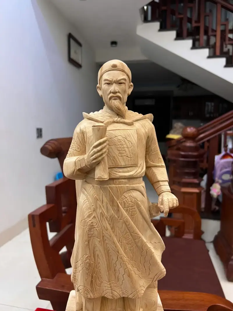 Tượng Gỗ Trần Quốc Tuấn Gỗ Ngọc Am Liền Khối 50 - 15 - 12
