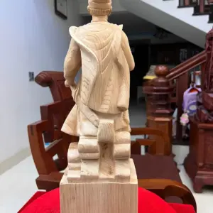 Tượng Gỗ Trần Quốc Tuấn Gỗ Ngọc Am Liền Khối 50 - 15 - 12