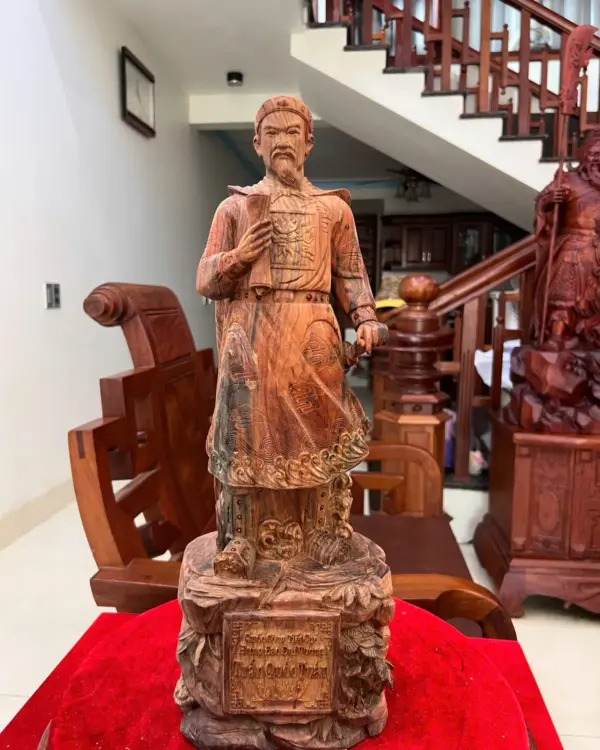 z7642625266469_dc3372ec04a10392b845cf4610642c72 Tượng Gỗ Trần Quốc Tuấn Gỗ Trắc Việt Liền Khối 50 - 17 - 14