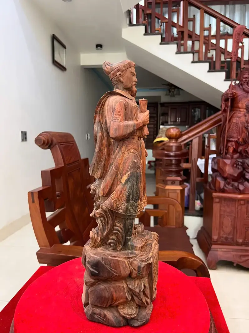 Tượng Gỗ Trần Quốc Tuấn Gỗ Trắc Việt Liền Khối 50 - 17 - 14