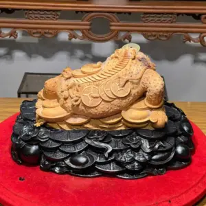 Tượng Cóc Gỗ Hoàng Đàn Cao 22cm