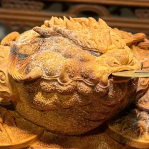Tượng Cóc Gỗ Hoàng Đàn Cao 22cm