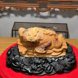 Tượng Cóc Gỗ Hoàng Đàn Cao 22cm