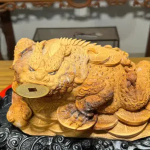 Tượng Cóc Gỗ Hoàng Đàn Cao 22cm