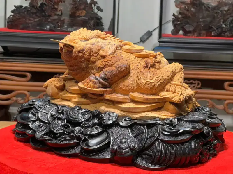 Tượng Cóc Gỗ Hoàng Đàn Cao 22cm