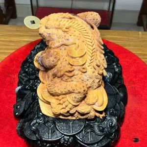 Tượng Cóc Gỗ Hoàng Đàn Cao 22cm