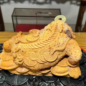 Tượng Cóc Gỗ Hoàng Đàn Cao 22cm