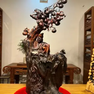 Tượng Tế Công Gỗ Trắc Cao 85cm