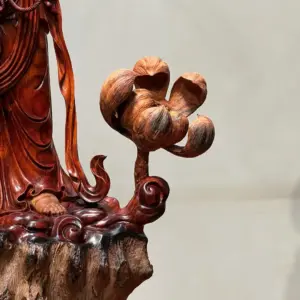 Tượng Phật Gỗ Nu Trắc Cao 58cm