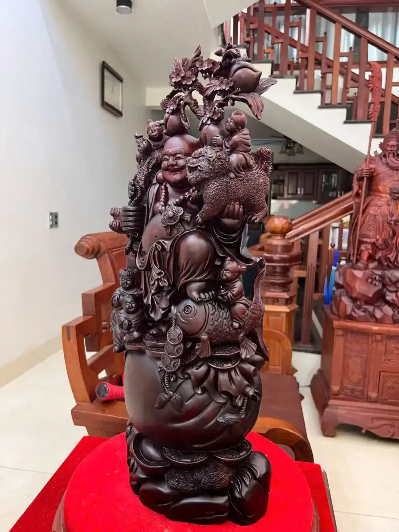 Tượng Di Lặc Ngũ Phúc Vác Đào Gỗ Tử Đàn Liền Khối Cao 70cm