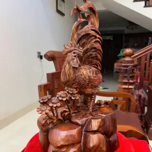 Tượng Nhất Kê Gỗ Sưa Bắc Cao 57cm