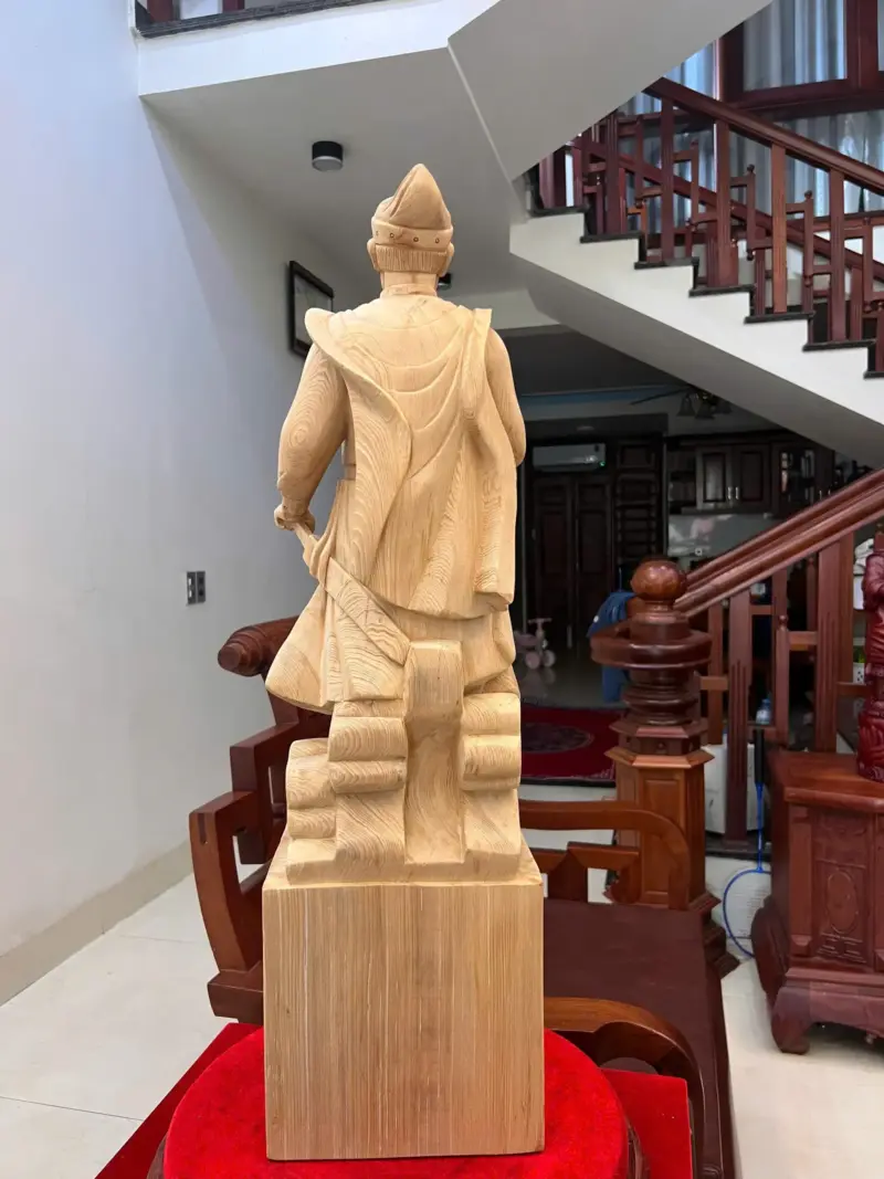 Tượng Trần Quốc Tuấn Gỗ Ngọc Am Liền Khối Cao 80