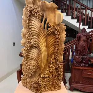 Tượng Cá Xiêm Gỗ Ngọc Am Chất Già Thơm Liền Khối Cao 84cm