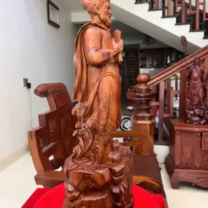 Tượng Trần Quốc Tuấn Gỗ Sưa Bắc Liền Khối Vân Đẹp Cao 61cm